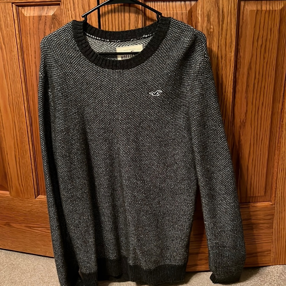 Hollister knit sweater